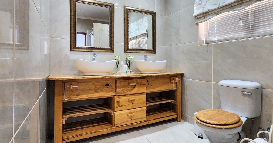 4 Bedroom Property for Sale in Agulhas Western Cape